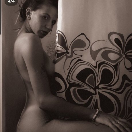 Anna Masarski star pretty pic