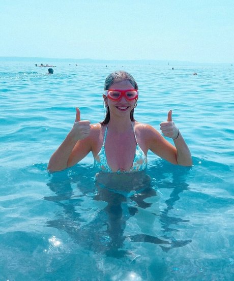 Britnyellen star perfect pic