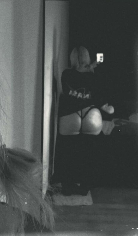 Firefliesowo star art image