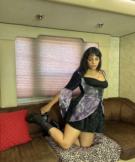 Mariana de Miguel star perfect pic