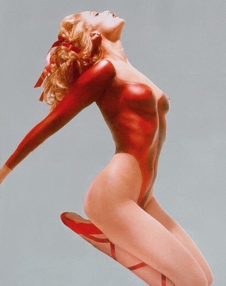 Elizabeth Berkley adult star archive