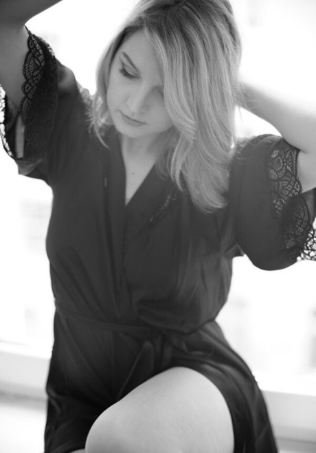 Liechee free actress photos