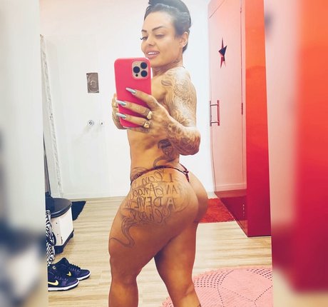 Leila Dantas hot pornstar image