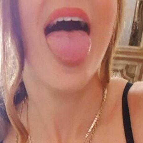 thenaomi99 star high quality picture