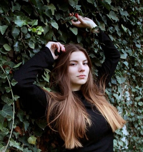 Jasmin Lutke model adult galleries