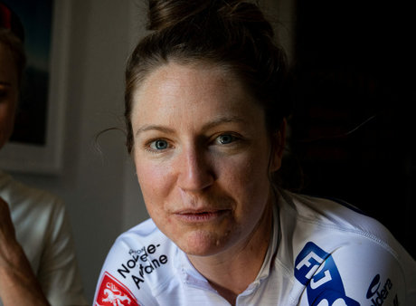 Lauren Kitchen star hd images