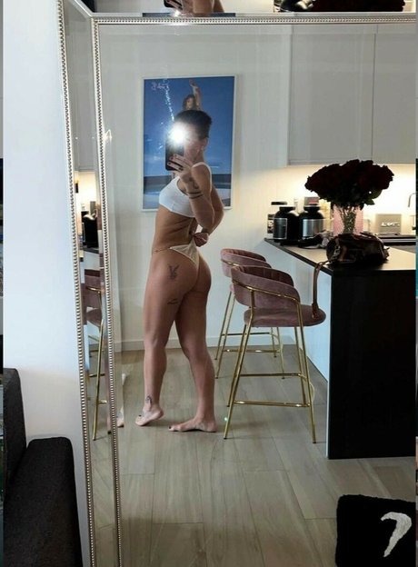 Marta Linkiewicz star pretty picture