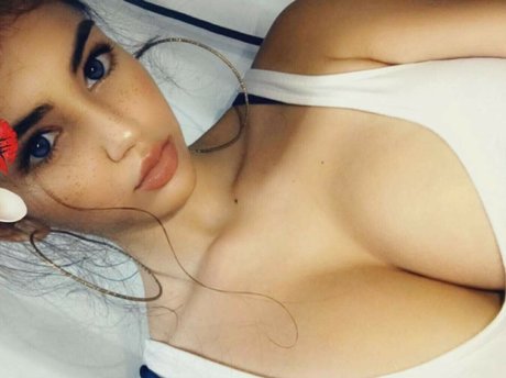 Brie Adeline erotic model picture