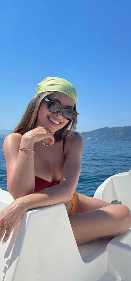 Coronation Street erotic star photos