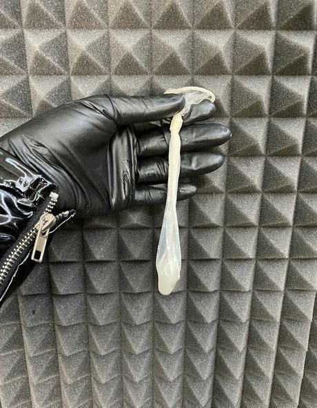 Lady Annabelle profile image