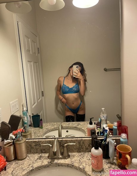 Kylee Tingstrom naked star image