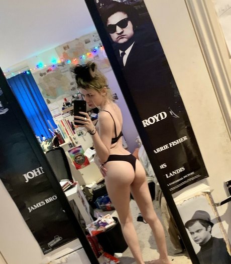 danierruu model exclusive img