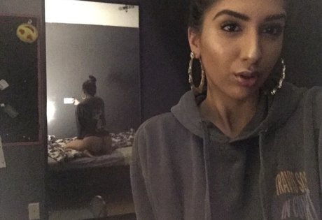 Jasdeep Johal exclusive model pic