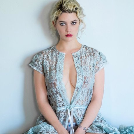 Mckenzie Eckels sexy star image