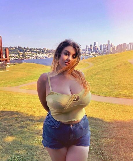 bbw blonde onlyfans hot nude gallery