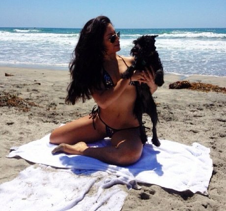 Cinthya Carmona nice pornstar images