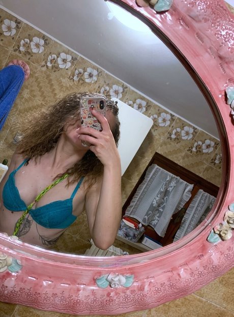 MidoriShake art model galleries