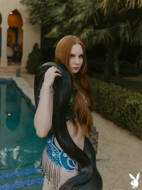 Jessica Lynette Brooks exclusive star archive