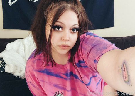 beautiful japanese onlyfans hot naked image