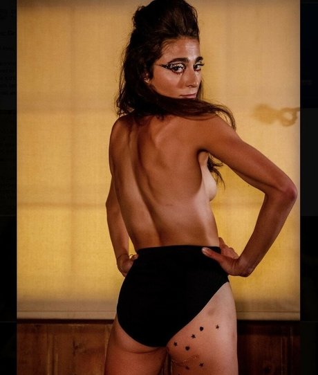 Alexi Pappas star pretty photo