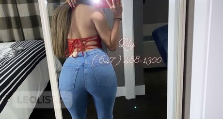 Baby Lily naked pornstar image