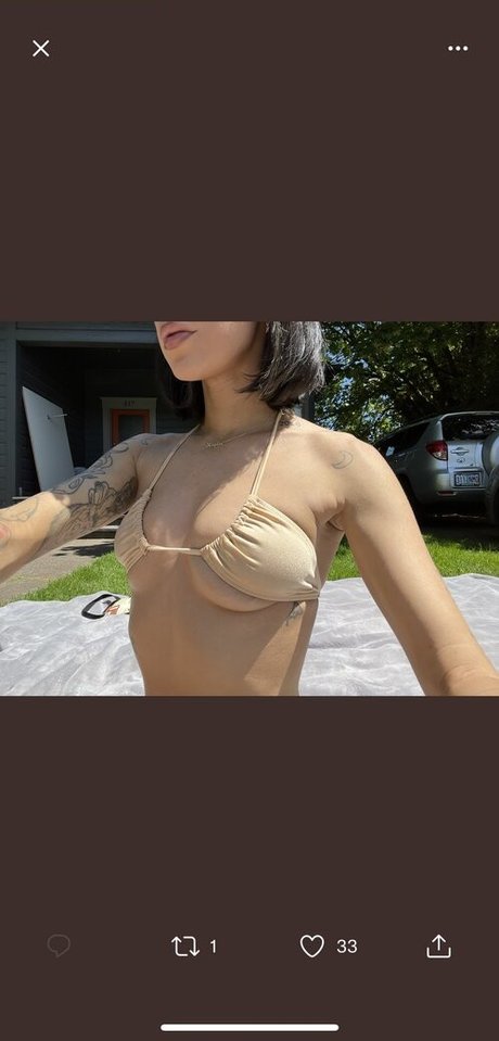 fuckinterweb model high quality photos