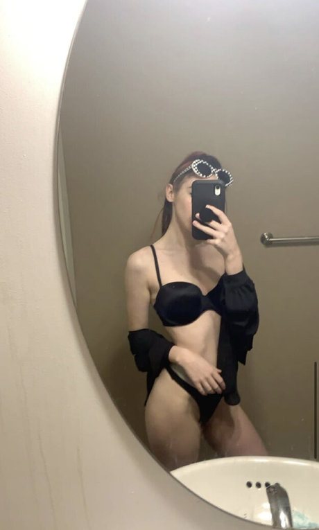 Jayde Vincent pornographic model archive