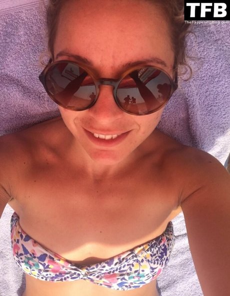 Claire Hutchings sex pornstar pictures