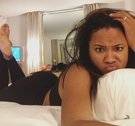 Rhyon Nicole Brown nude model img