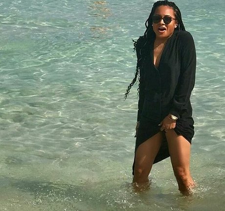 Rhyon Nicole Brown erotic star picture