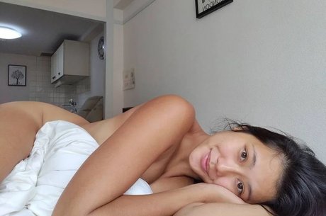 Imjasmine model exclusive img