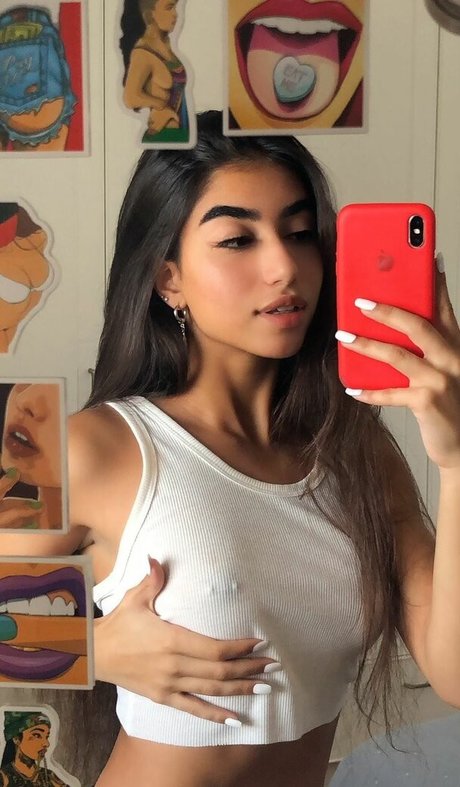 Lia Barlev model img