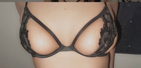 Lindsey Bowen star nudes picture