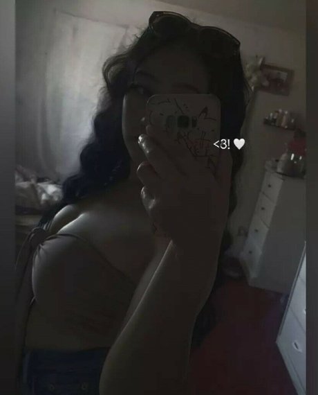 Omgwtfpaa hot pornstar img