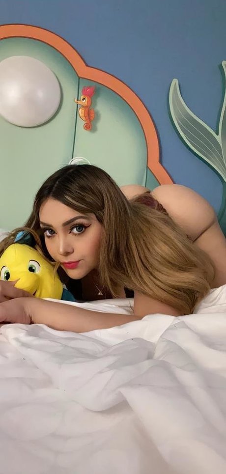 Ari Game Plays art pornstar archive