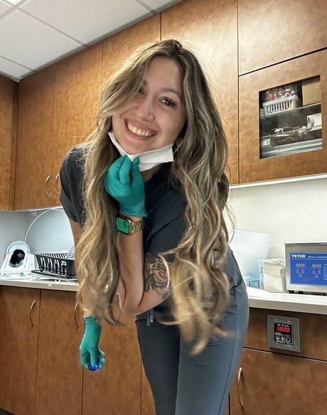 Lunarose9292 nice pornstar img