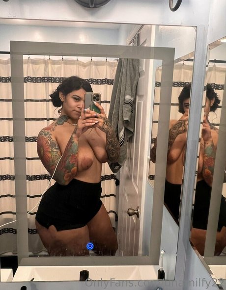 lee17 2 model xxx gallery