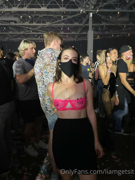 Liamgetsit pretty actress picture