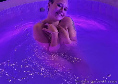 Sage Lux Sagelux star pretty gallery