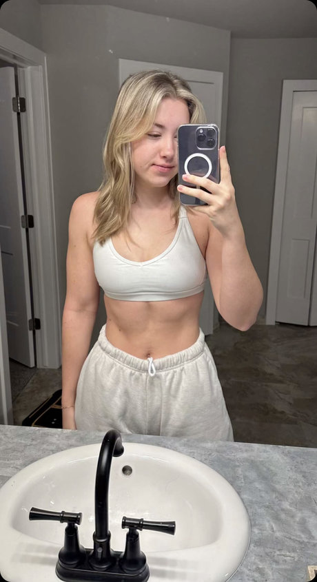 Alice Klomp star pornographic gallery