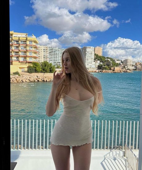 Vlada Dobryak high quality actress photos