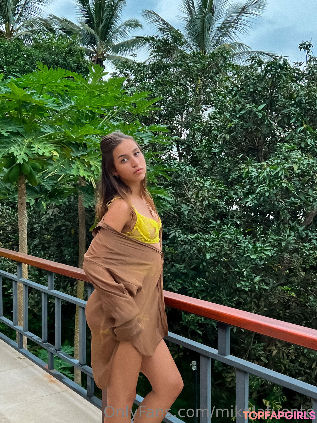 asian threesome onlyfans nudes photo