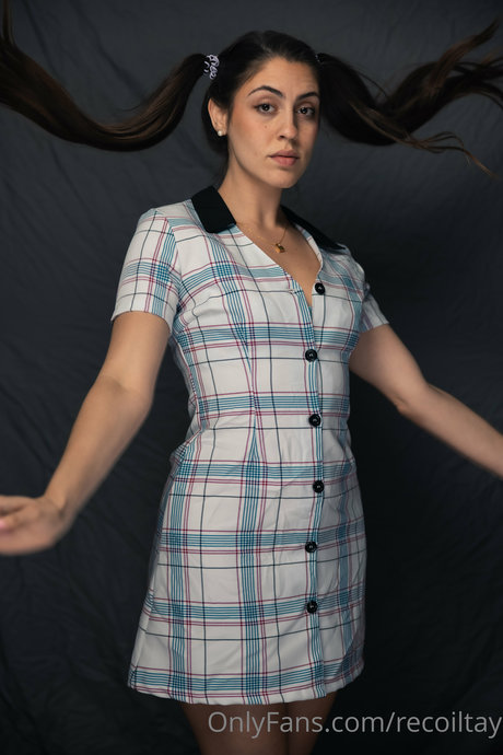 Taylor Feingold actress pics