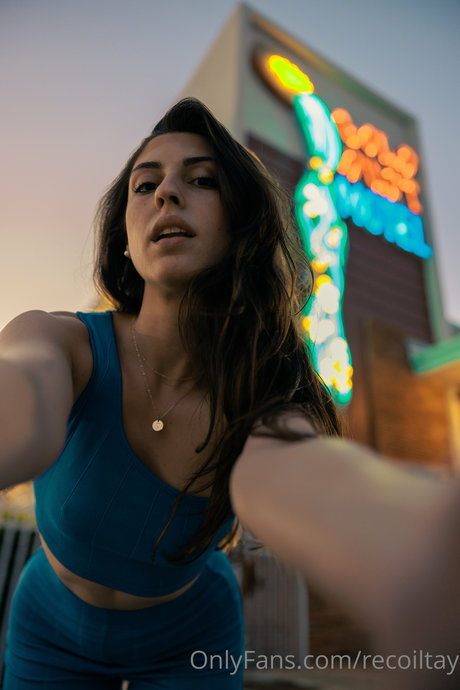 Taylor Feingold best model pictures