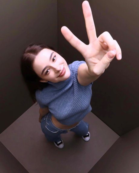 Dasha Taran_ exclusive model pictures