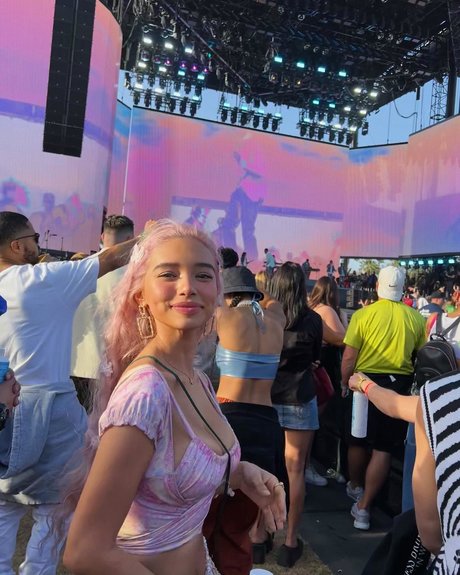 Sab Zada hd actress picture