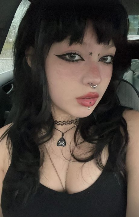 Kill Val beautiful pornstar pic