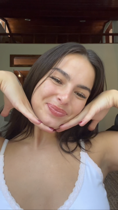 Addison Rae pornstar beautiful images