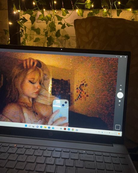 M Ae 3 xxx pornstar picture