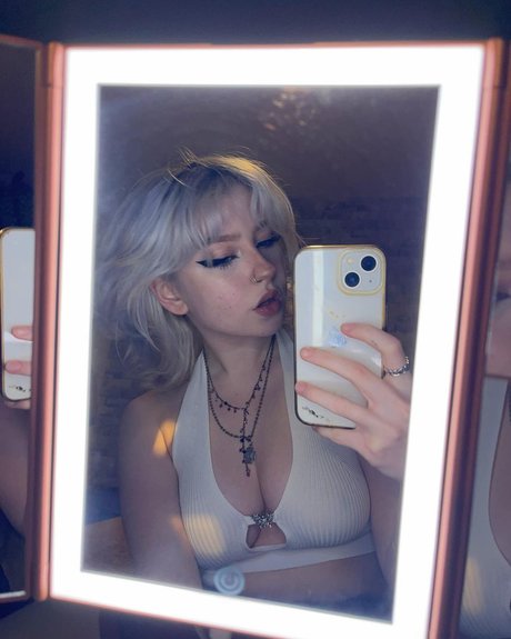 M Ae 3 pornstar erotic galleries